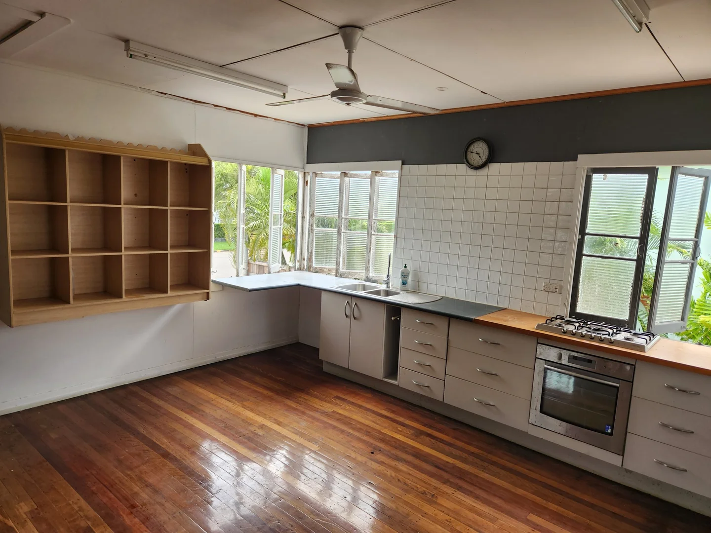 Additional image 2 of 101 Tenth Avenue, Railway Estate QLD 4810