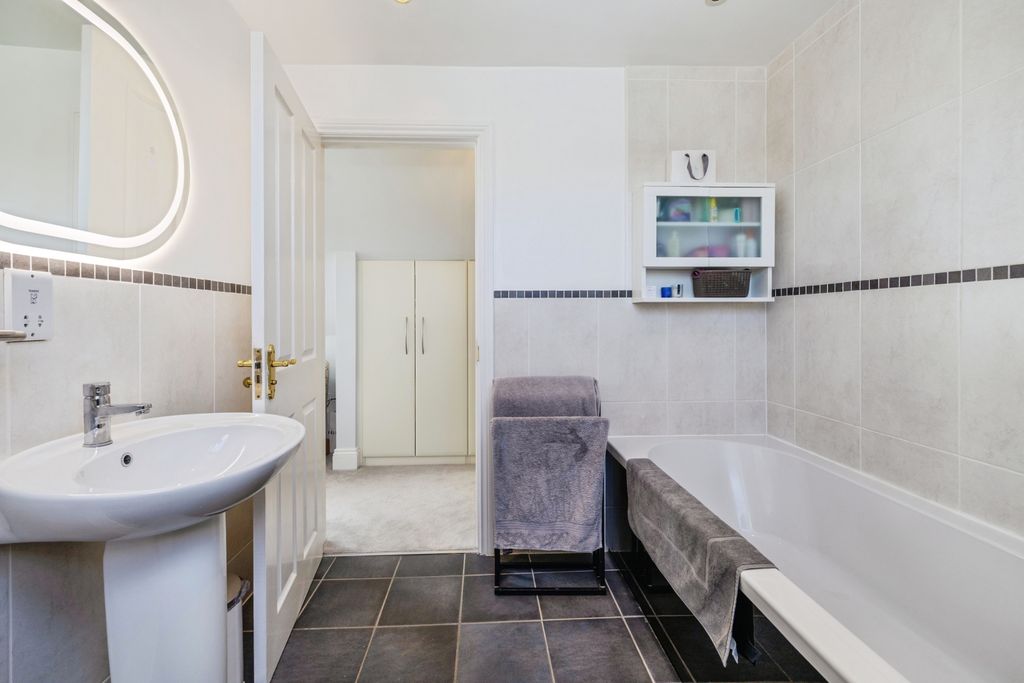 Additional image 24 of 4 bed detached house for saleNorthfield Road, Welton LN2