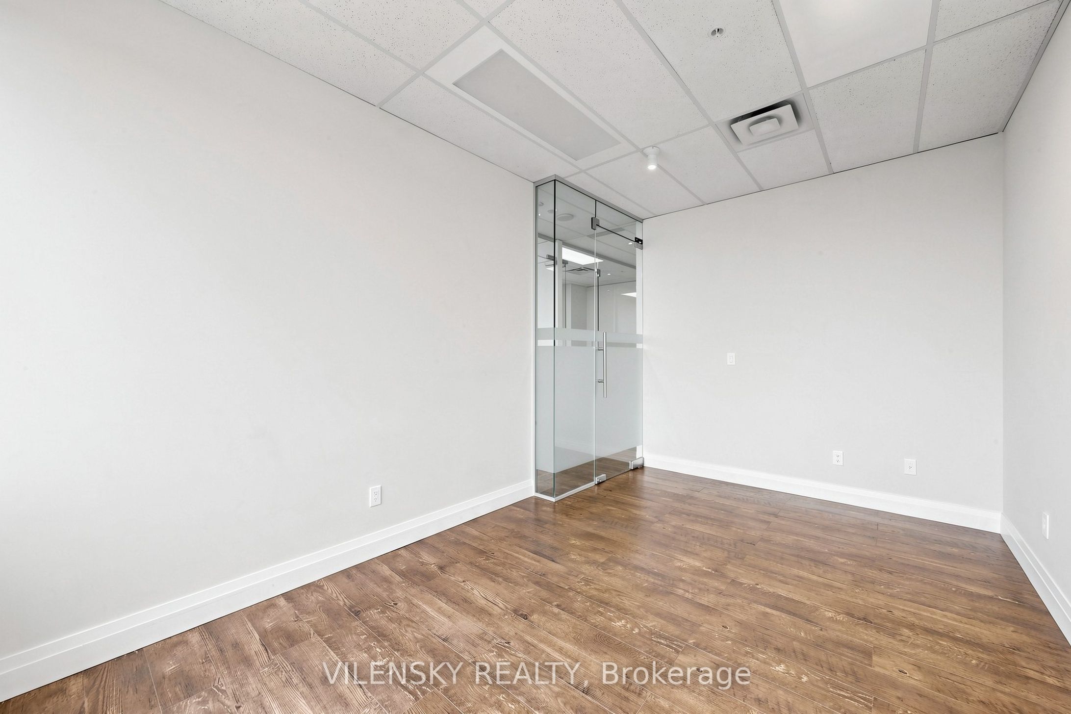 Additional image 6 of 911-7191 Yonge Street, Markham, ON, L3T 0C4