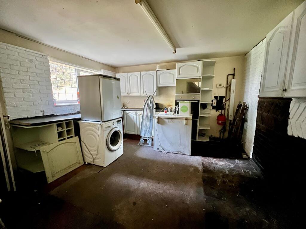 Additional image 7 of Oxwood Cottage, Frankley Green, Birmingham, B32 4AY