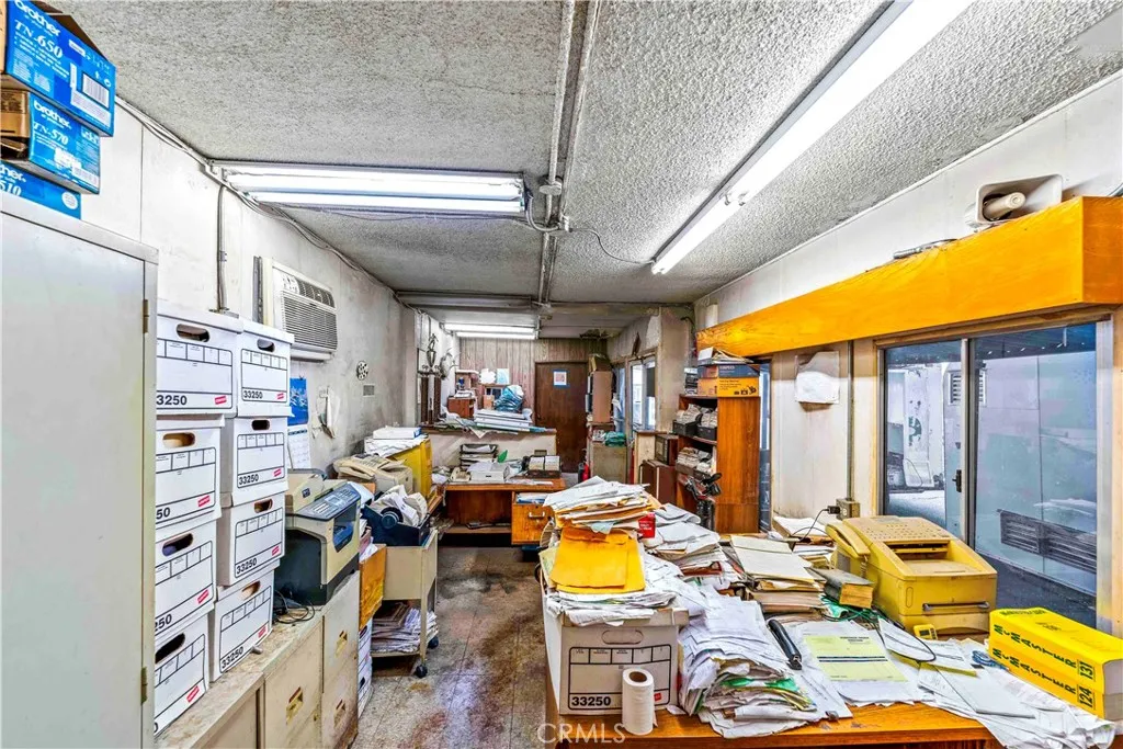 Additional image 29 of 1861 E 62nd St, Los Angeles, CA 90001