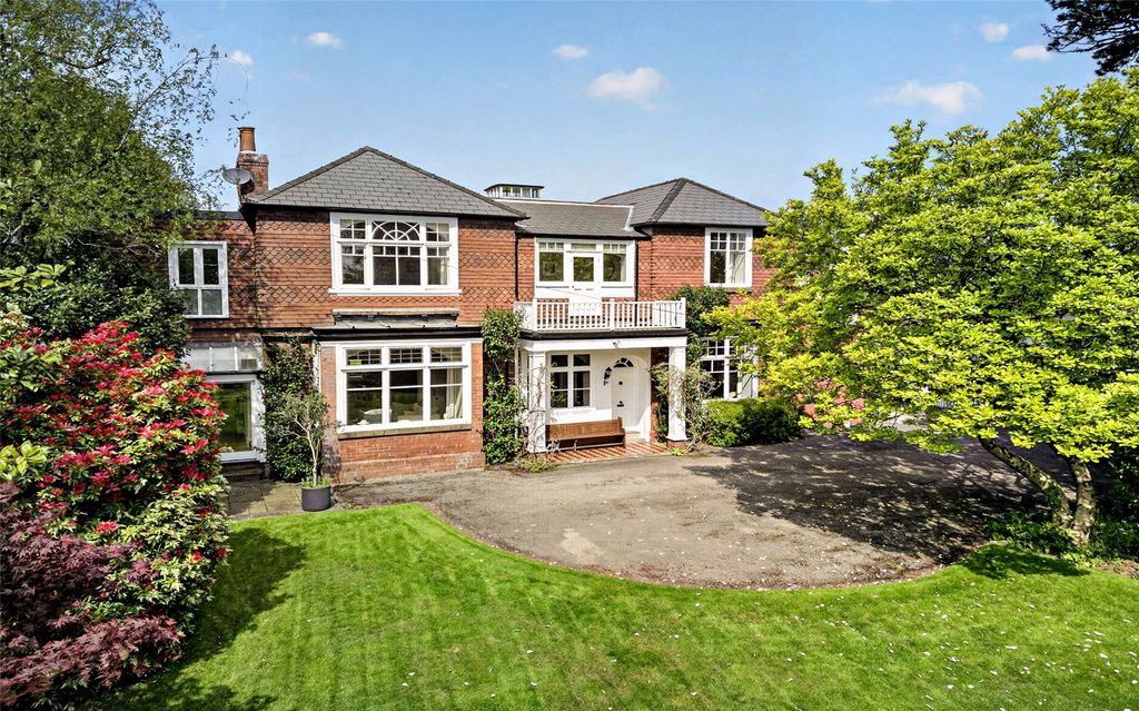 5 bed detached house for saleLisvane Road, Llanishen, Cardiff CF14