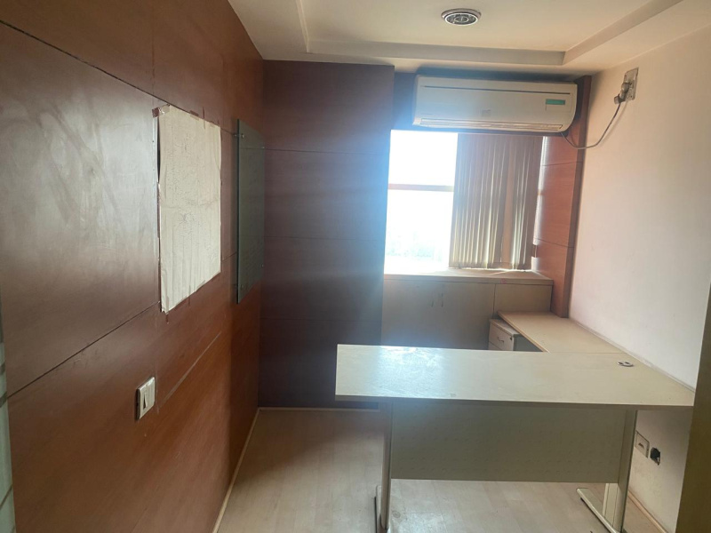 Additional image 3 of Sanjay Place, Agra