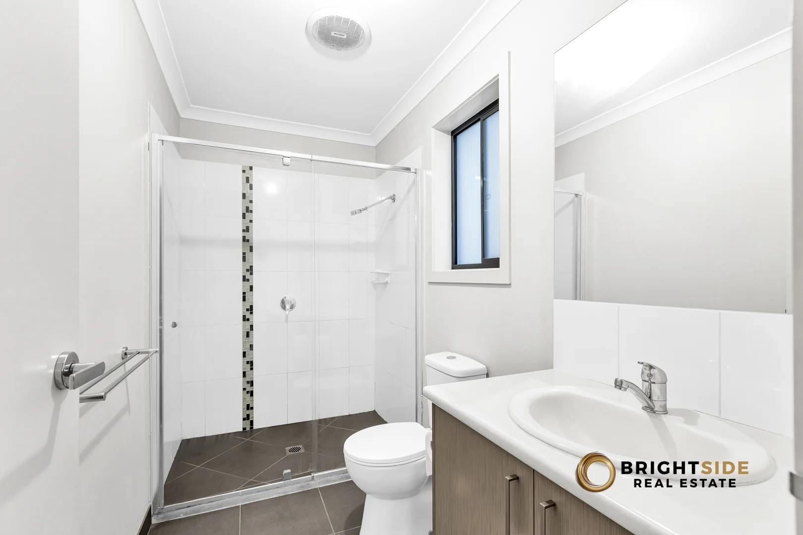 Additional image 4 of 40 Elmtree Cres, Clyde North VIC 3978