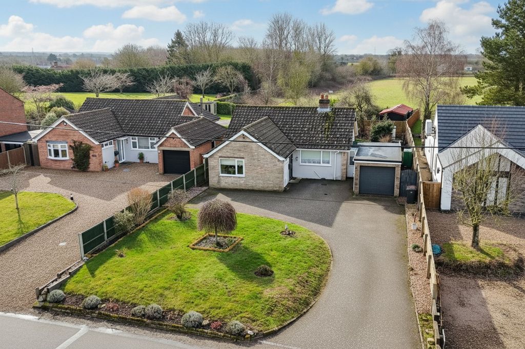 Additional image 27 of 3 bed detached bungalow for saleChurch Road, Yelverton, Norwich NR14