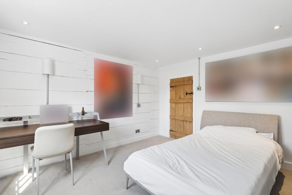 Additional image 8 of 2 bed end terrace house for saleWycombe End, Beaconsfield HP9