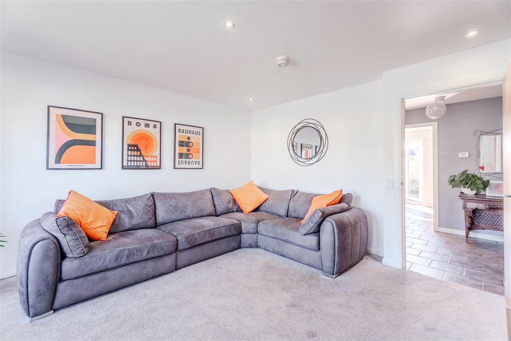 Additional image 5 of 4 bed detached house for saleFranklin Drive, Motherwell ML1