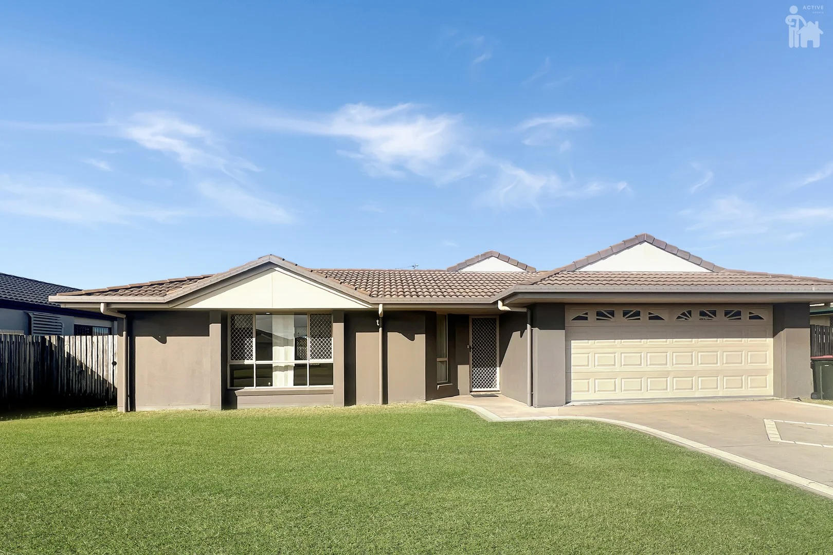 8 Protector Way, Eli Waters QLD 4655