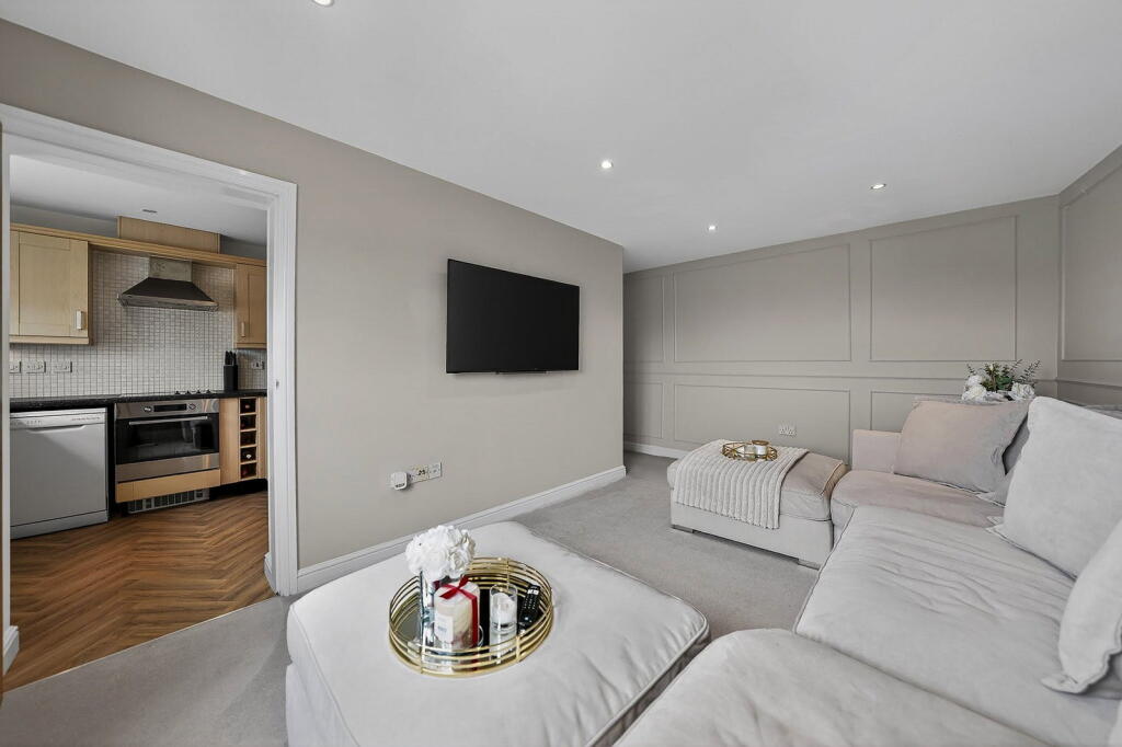 Additional image 4 of Oak Drive, Mile Oak, Tamworth