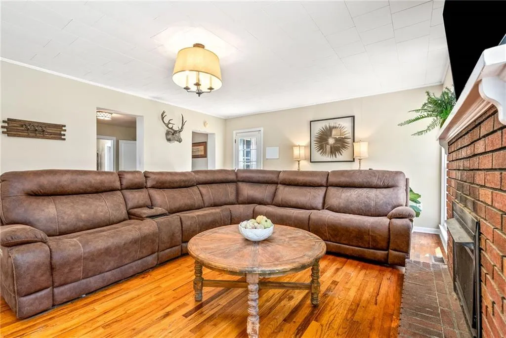 Additional image 29 of 1612 33rd Street, Valley, AL 36854