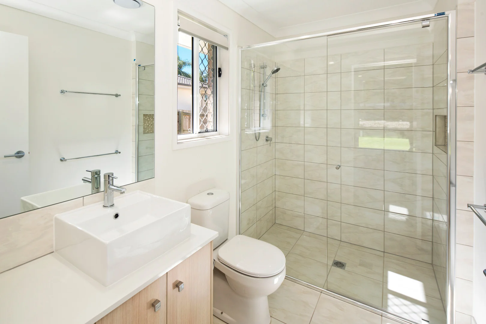 Additional image 8 of 57 Barron Road, Birkdale QLD 4159