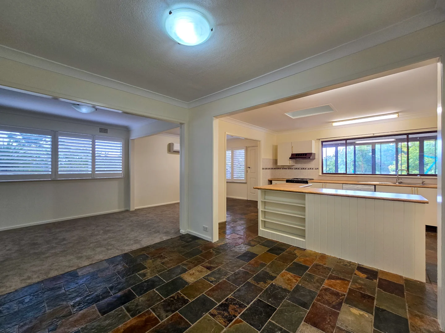 Additional image 3 of 7 Lawn Avenue, Bradbury NSW 2560