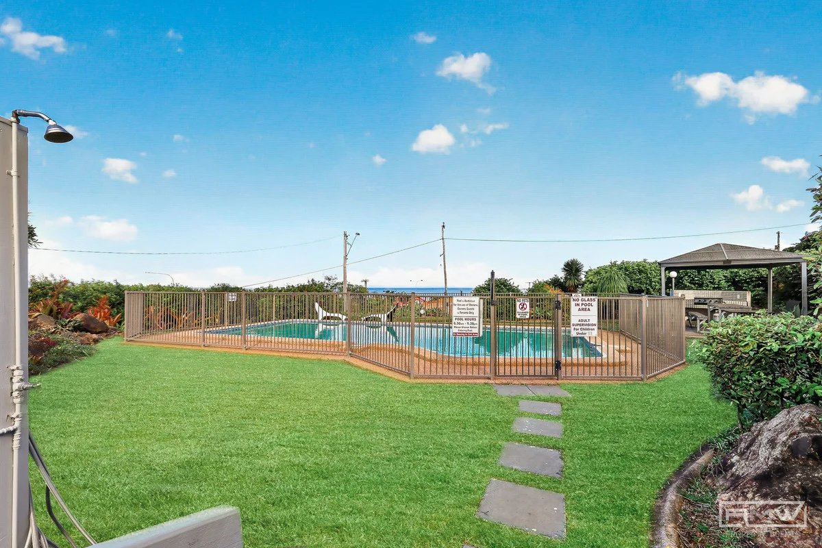 Additional image 19 of 4/10 Kerr Street, Meikleville Hill QLD 4703
