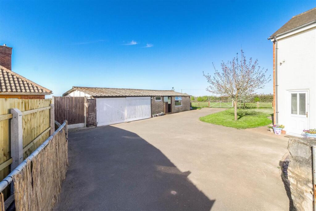 Additional image 29 of Clifton Road, No Mans Heath, B79