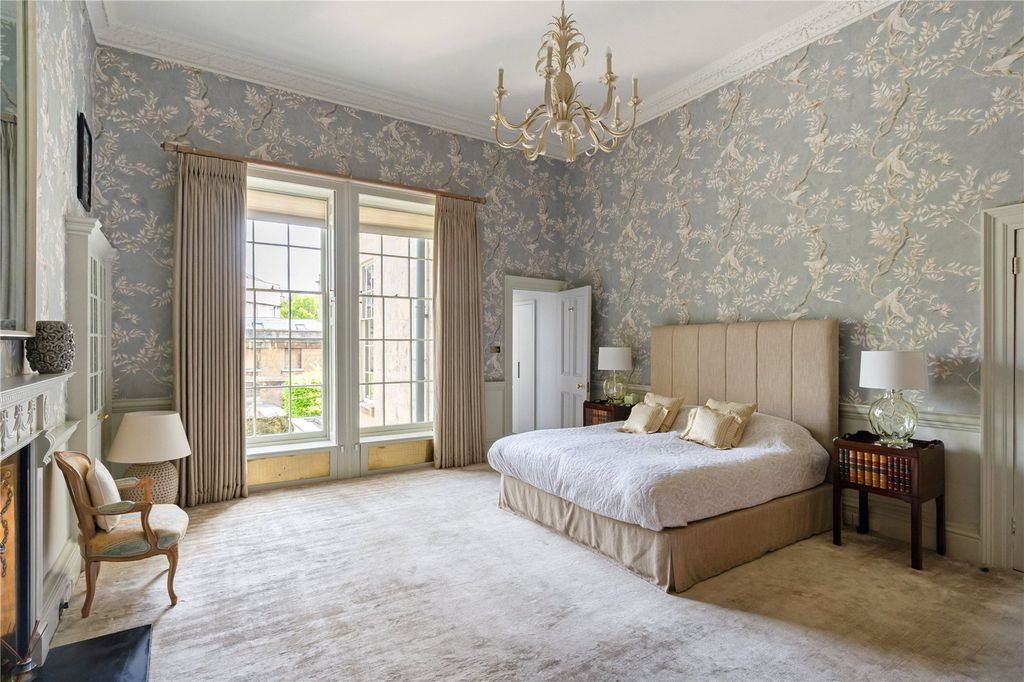 Additional image 18 of 7 bed terraced house for saleRoyal Crescent, Bath, Somerset BA1
