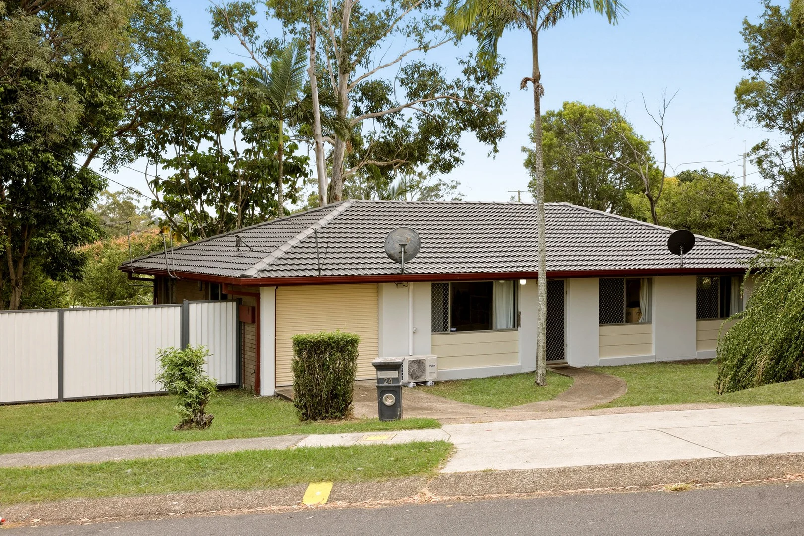 24 Pilbi Street, Woodridge QLD 4114