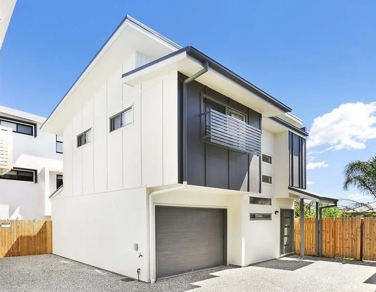 2/19 Waratah Avenue, Carina QLD 4152