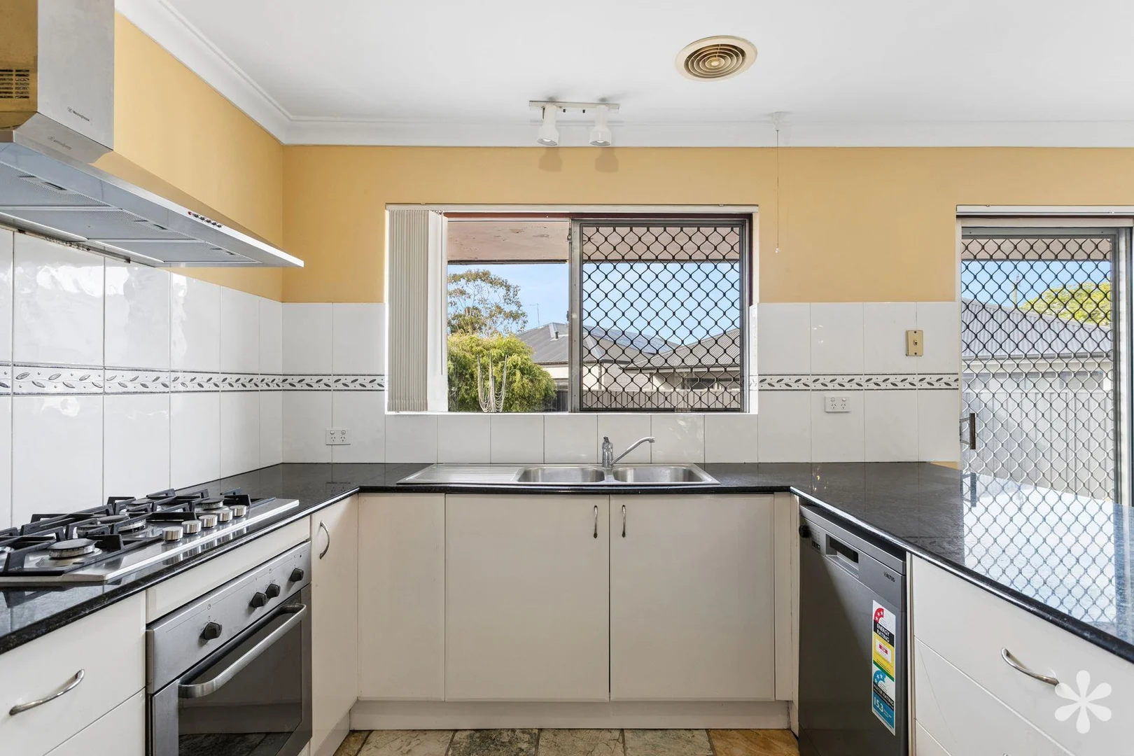 Additional image 7 of 36 Glennon Way, Rossmoyne WA 6148