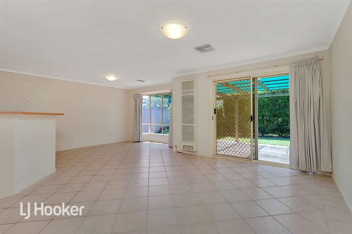 Additional image 9 of 11 Glastonbury Way, Craigmore SA 5114