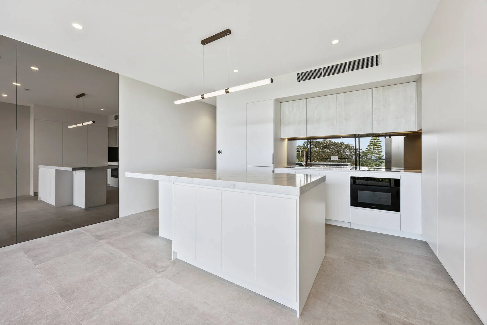 Additional image 2 of 19/20 Illawong Avenue, Tamarama NSW 2026
