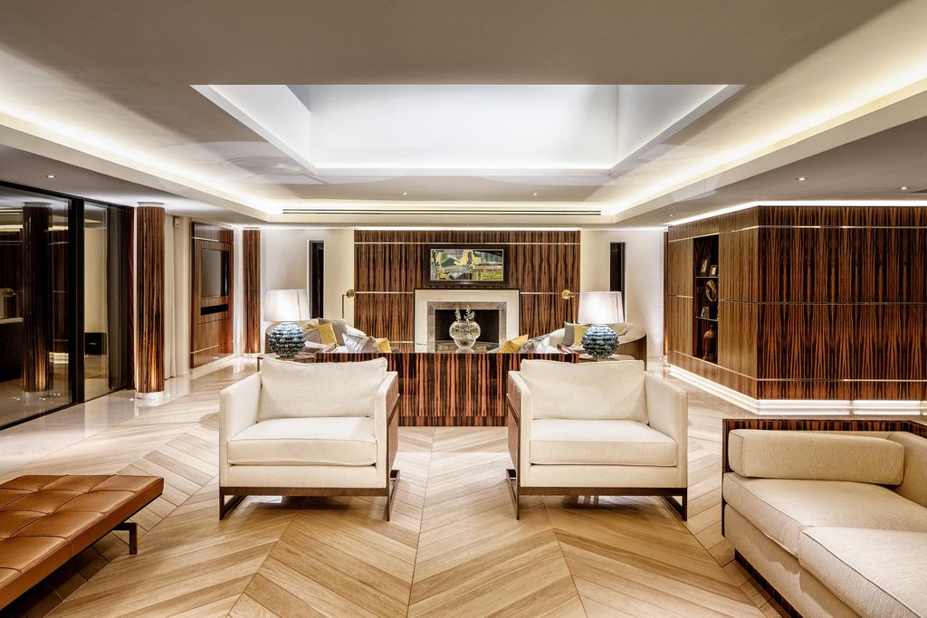 Additional image 9 of 6 bed detached house for salePortnall Drive, Wentworth, Virginia Water, Surrey GU25