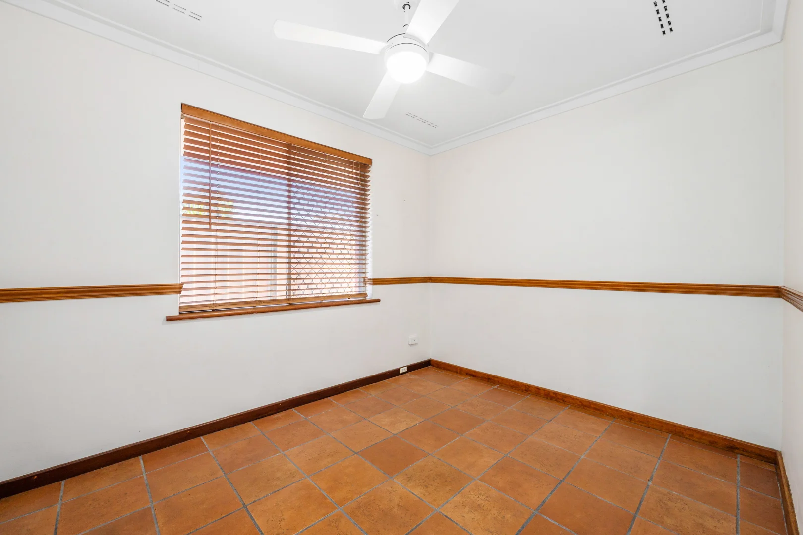 Additional image 9 of 17 Sharon Drive, Carine WA 6020