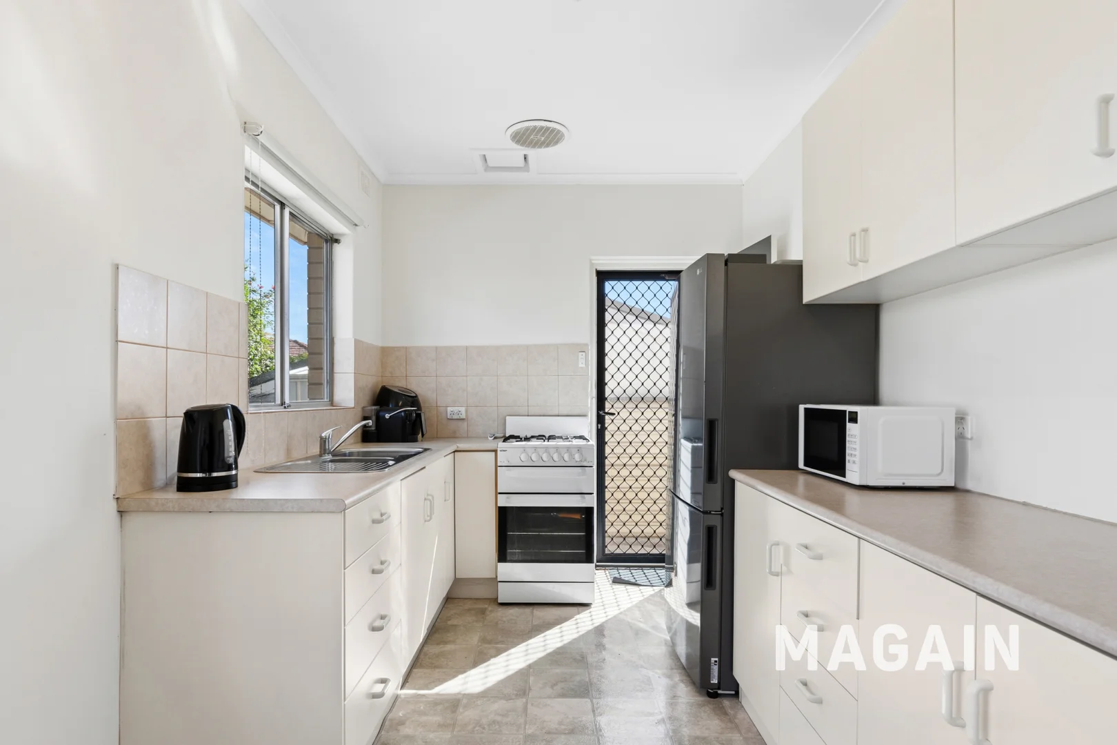 Additional image 4 of 4/48 Myrtle Rd, Seacliff SA 5049