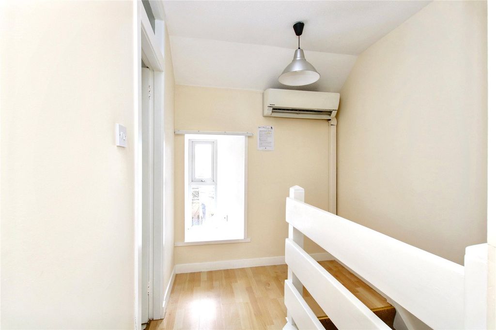 Additional image 8 of 1 bed flat for saleLaing Street, Kirkwall KW15