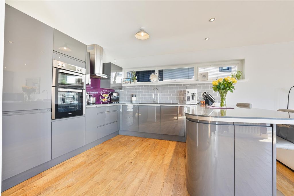 Additional image 10 of 4 bed detached house for saleBraidwood Road, Braidwood, Carluke ML8