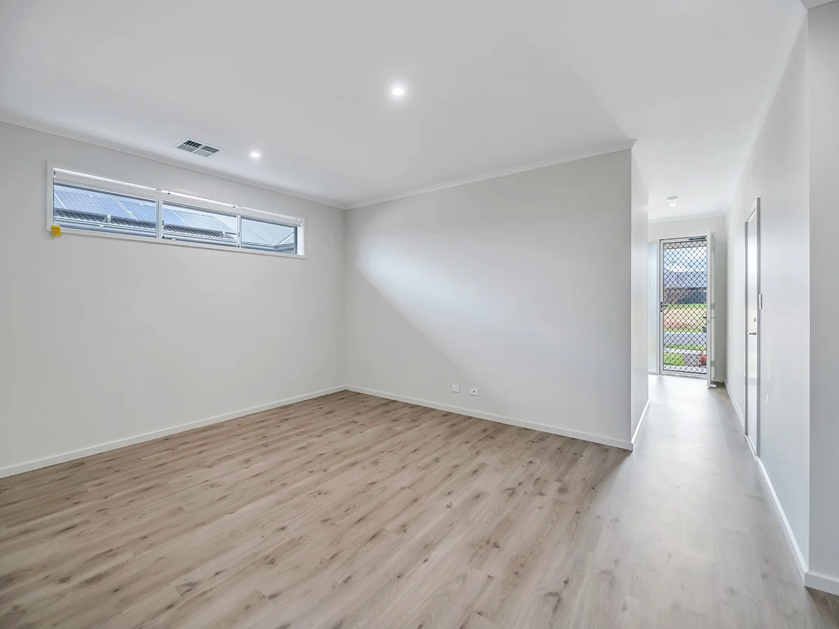 Additional image 4 of 33 The Avenue, Roseworthy SA 5371