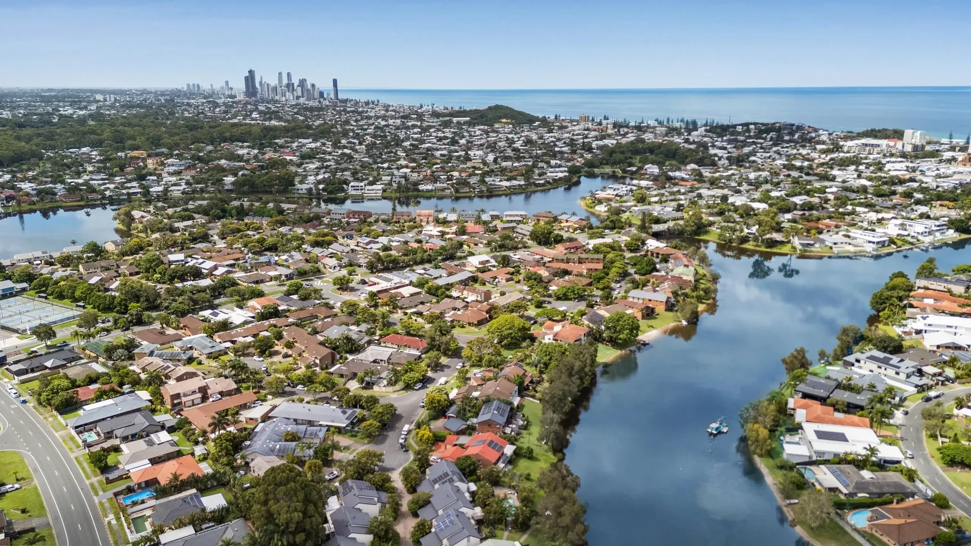 Additional image 27 of 2/36 Sunbird Street, Burleigh Waters QLD 4220