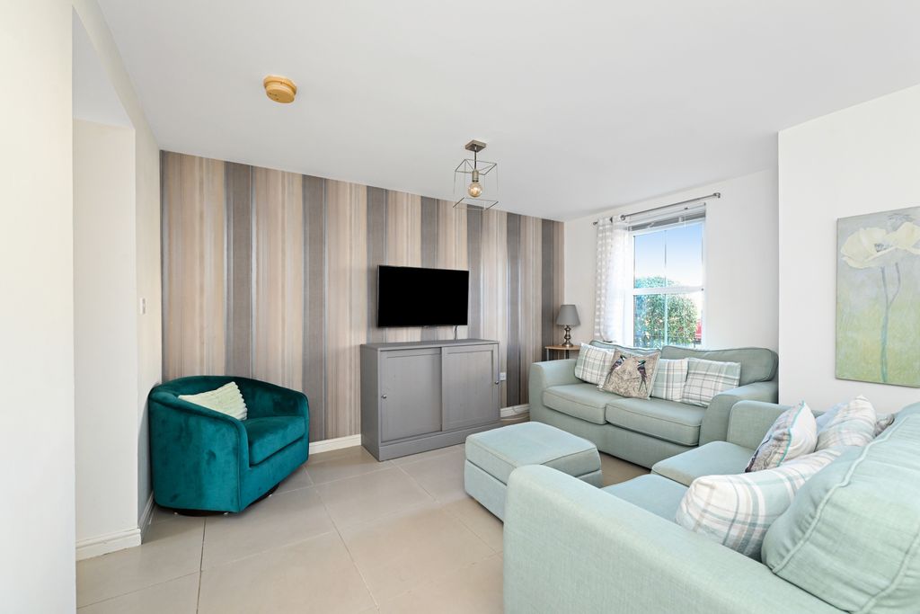 Additional image 3 of 2 bed flat for sale79 Burnbrae Road, Bonnyrigg EH19