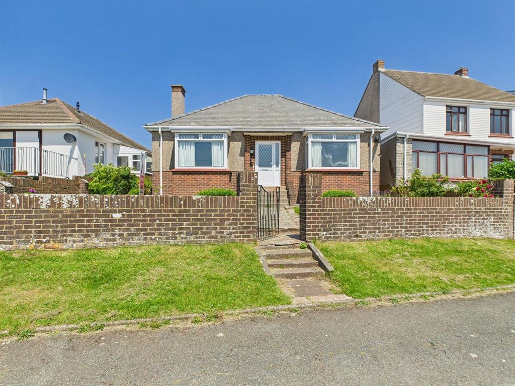 2 bed detached bungalow for salePointfields Crescent, Hakin SA73