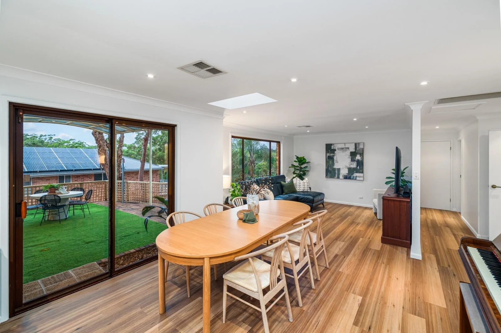 Additional image 3 of 24 Walsh Close, Illawong NSW 2234