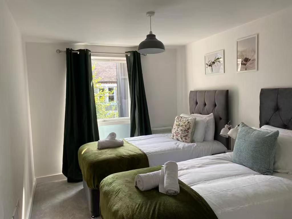 2 bed flat for saleSpringfield Road, Cambridge CB4 photo 5