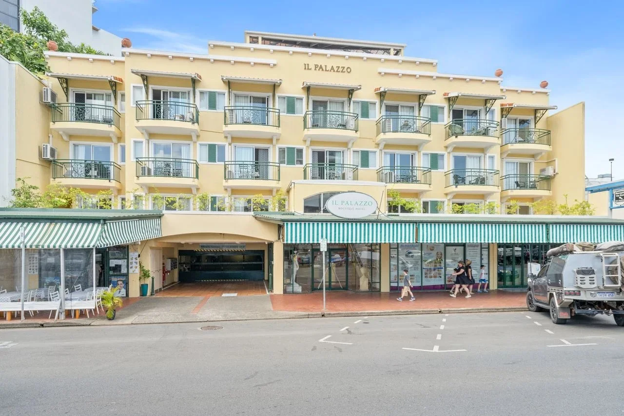 8/62 Abbott Street, Cairns City QLD 4870