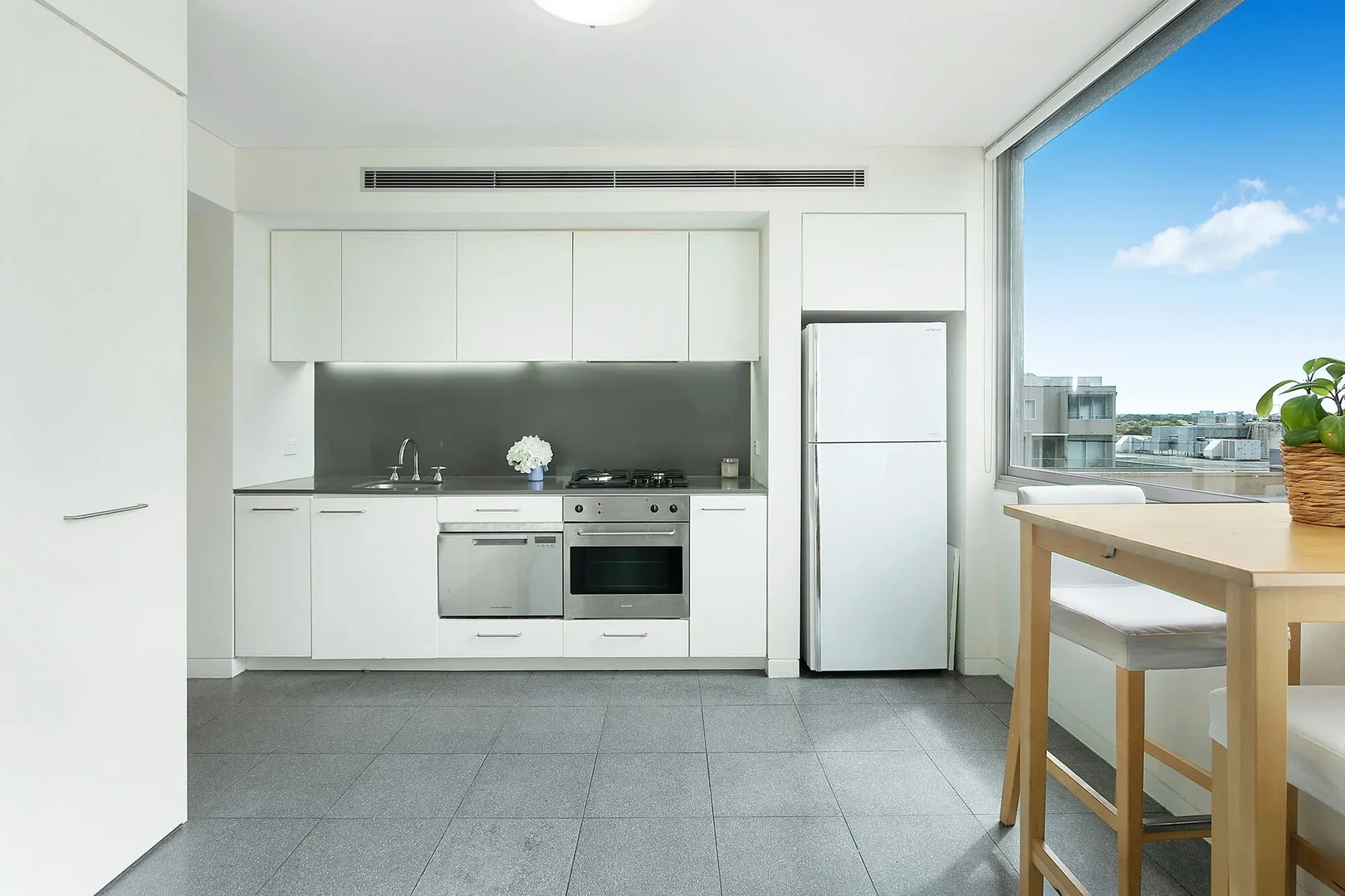 Additional image 2 of 505/11 Chandos Street, St Leonards NSW 2065