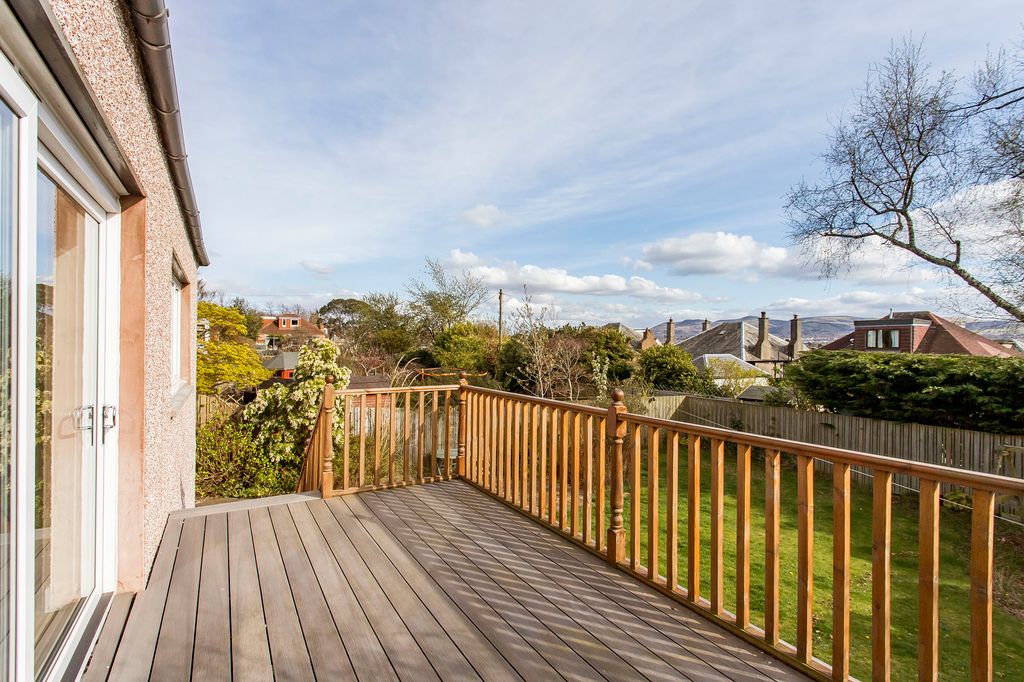 Additional image 25 of 4 bed detached bungalow for sale11 Craigmount Terrace, Corstorphine, Edinburgh EH12
