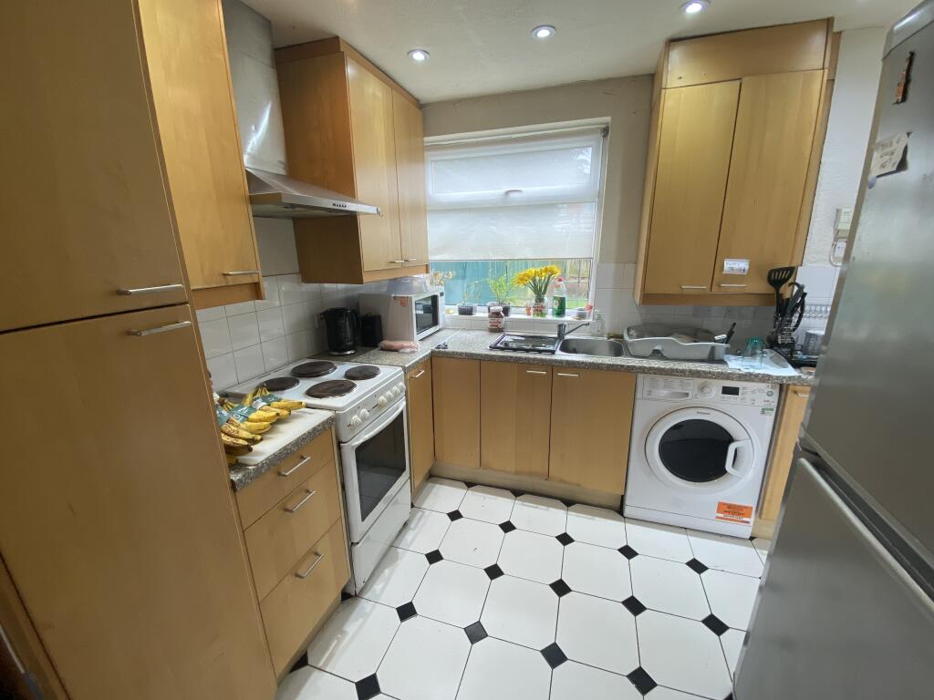 Additional image 4 of Rebecca Drive - 5 bed, Selly Oak, West Midlands, B29