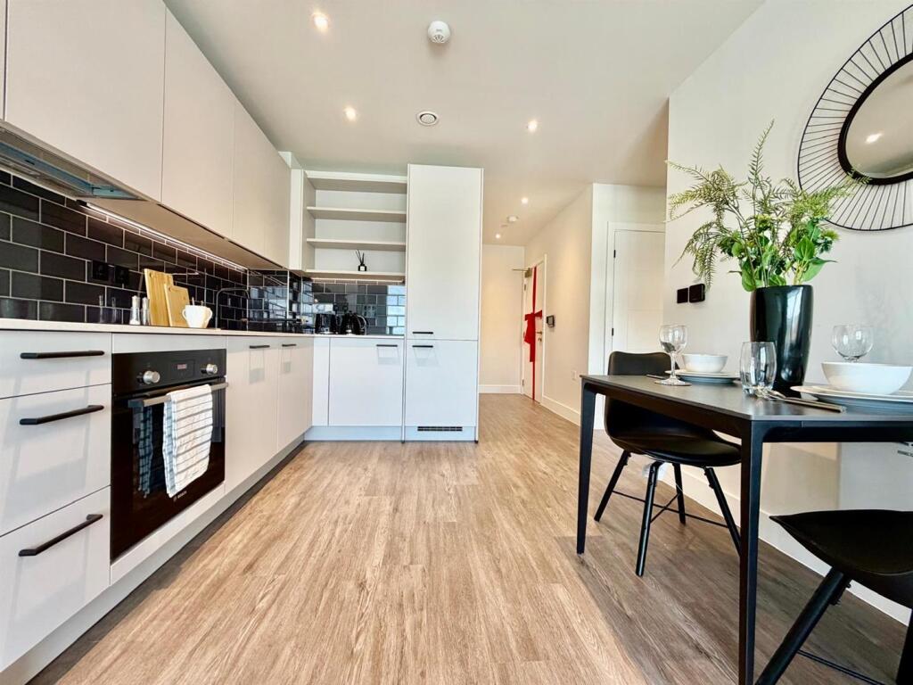 Additional image 5 of Brand New Home- Glasswater Locks, Birmingham, B4