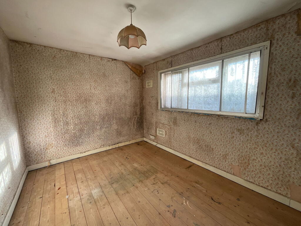 Additional image 4 of HALESOWEN, Bournebrook Crescent