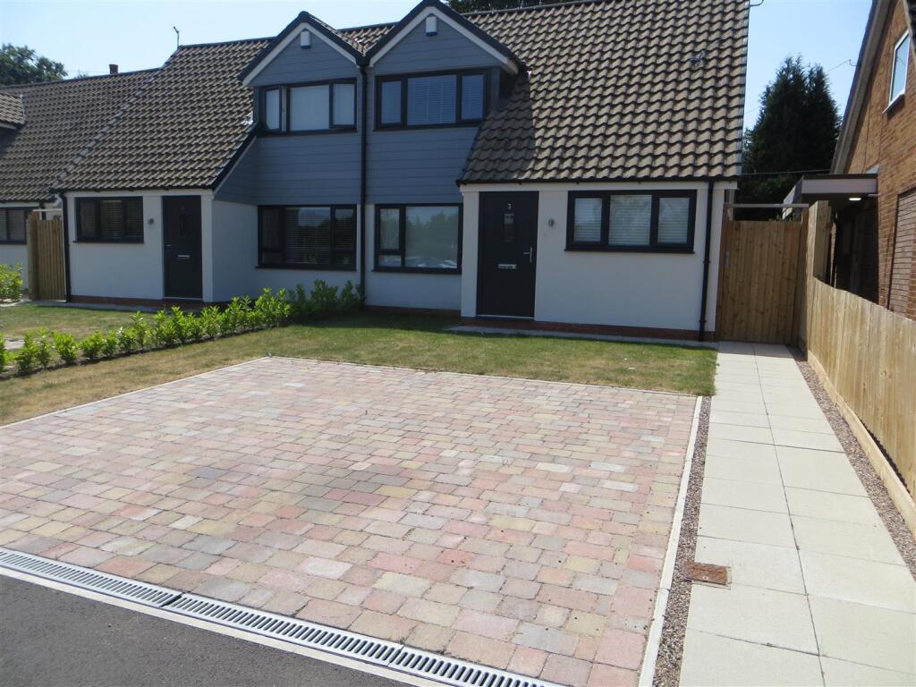 Downing Close, Knowle, Solihull