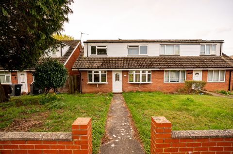Stella Croft, Birmingham B37