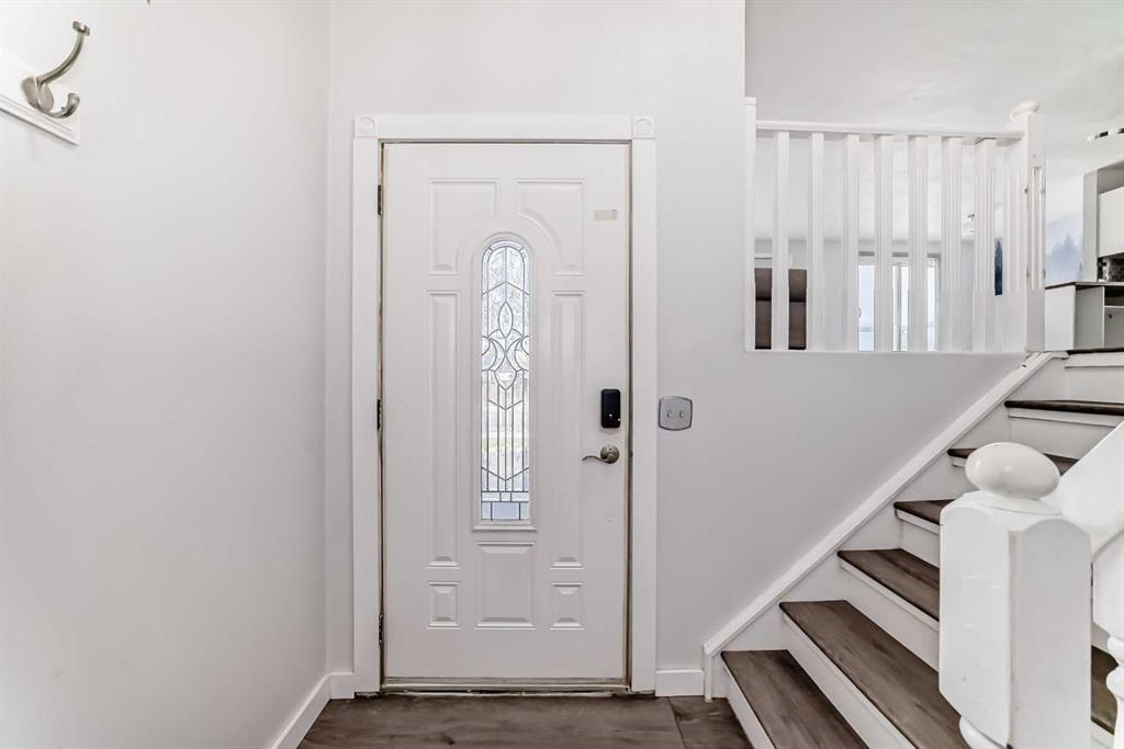 Additional image 4 of 6824 Temple Drive NE, Calgary, AB, T1Y4X8