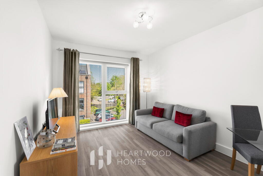 Hansell Gardens, St Albans, AL1 5GG