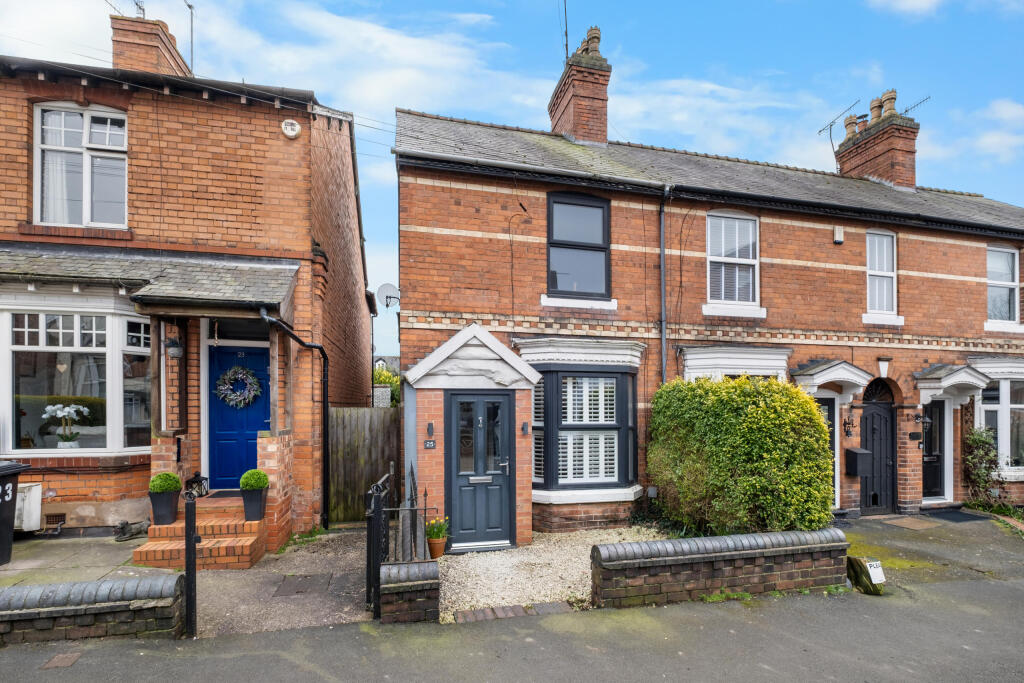 Middlefield Road, Bromsgrove B60 2PW