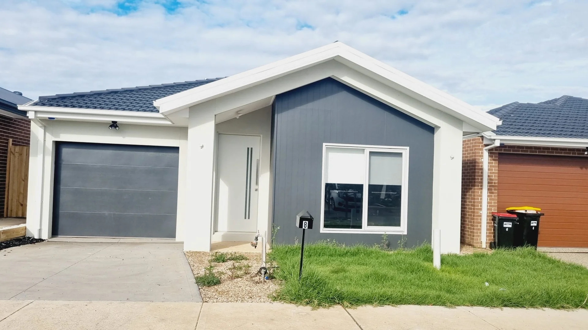 8 Griffith Road, Deanside VIC 3336