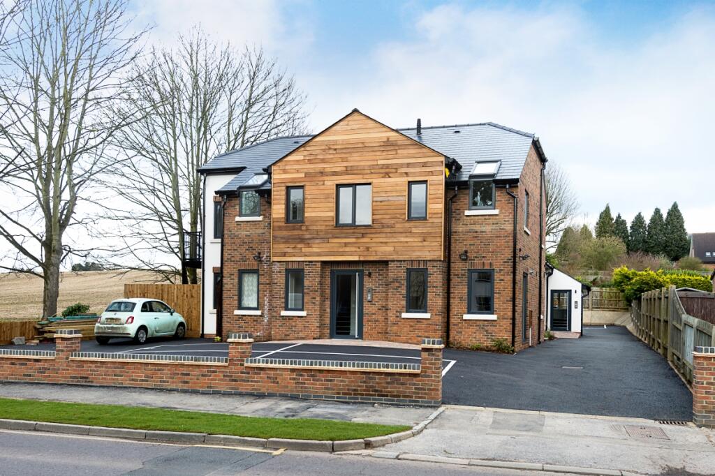 Additional image 2 of Luton Road Harpenden AL5