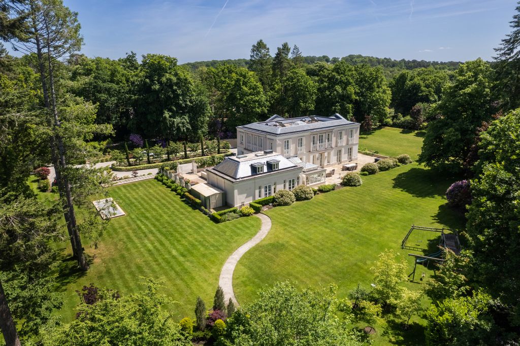 11 bed property for saleCarioca, Wentworth, Virginia Water GU25, United Kingdom