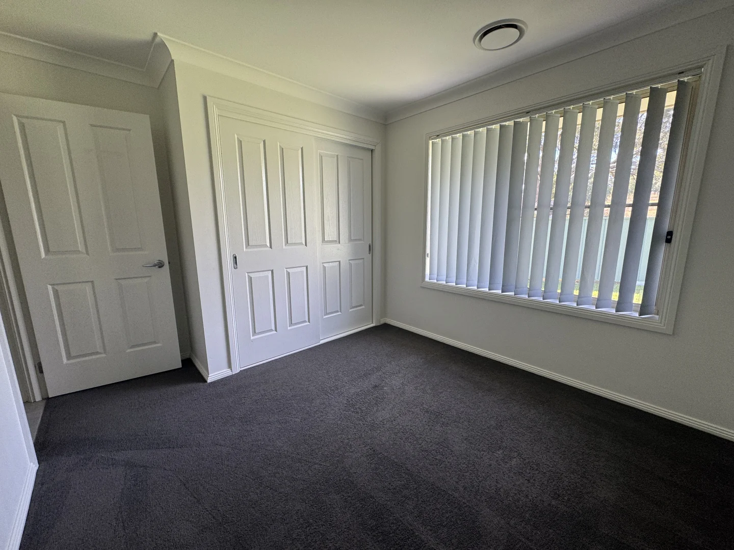 Additional image 10 of 11 Francis Place, Young NSW 2594